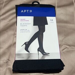Apt. 9 Blackout Tights - Large
